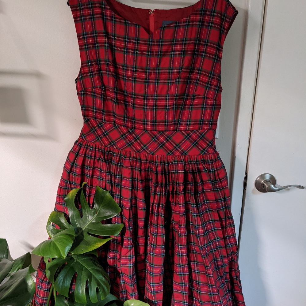 Vintage red plaid A-line retro dress WITH POCKETS